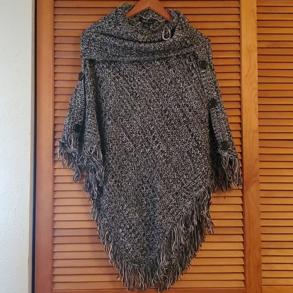 Women's Poncho/Shawl